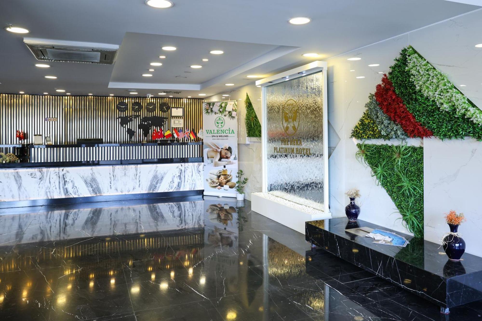 The Hera Platinum Hotel — Foto’s 2