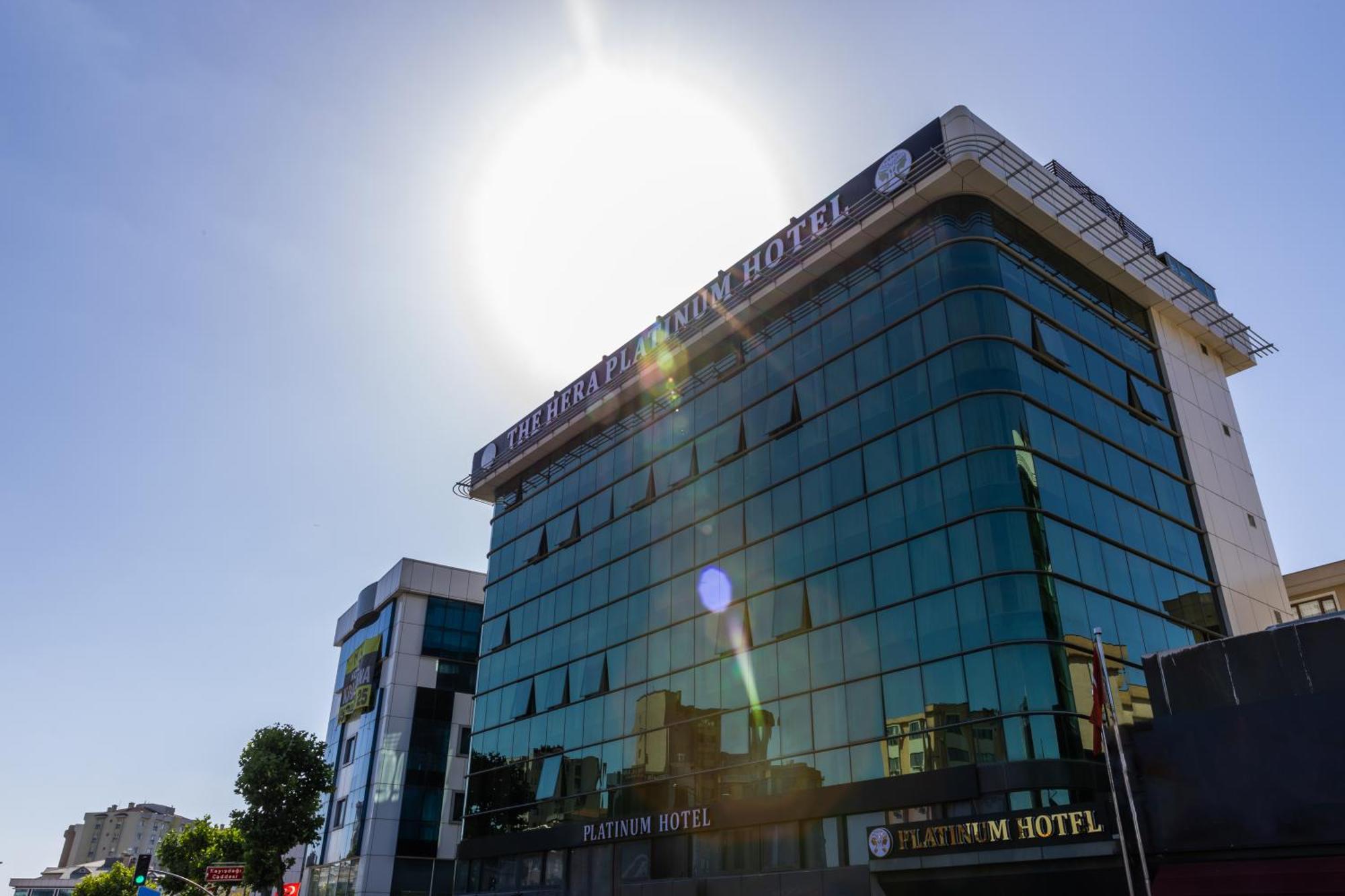 The Hera Platinum Hotel — Foto’s 3